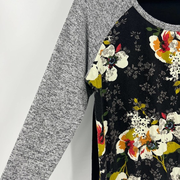 Kut From The Kloth Gray Black Floral Scoop Neckline Y2K Blouse Top Women's Large - Picture 6 of 7